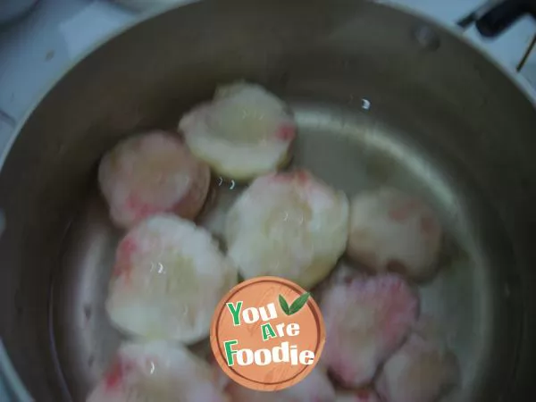 Peach in syrup