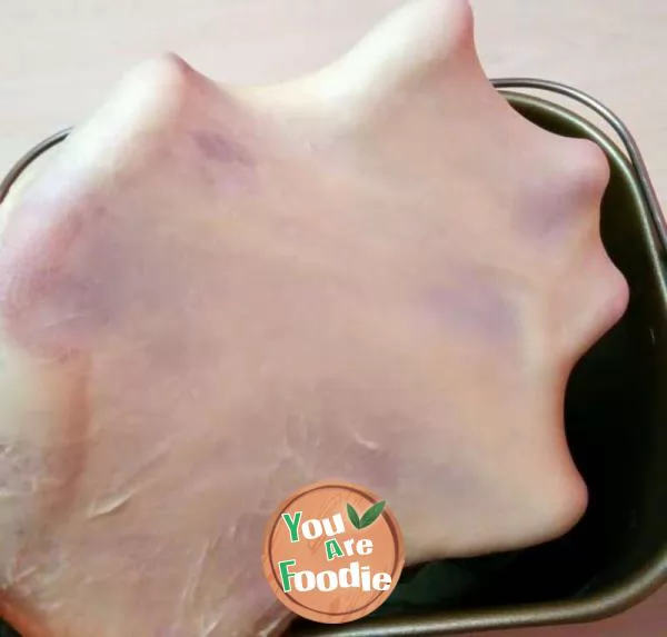Bean paste toast