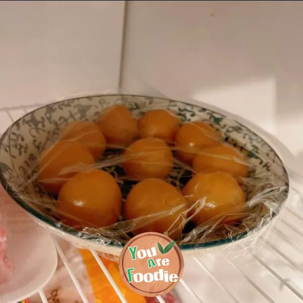 Egg-Yolk Puff