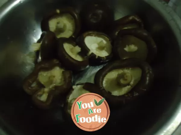 Mushroom in oyster sauce