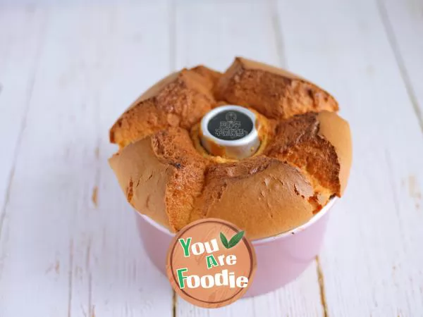Orange chiffon cake