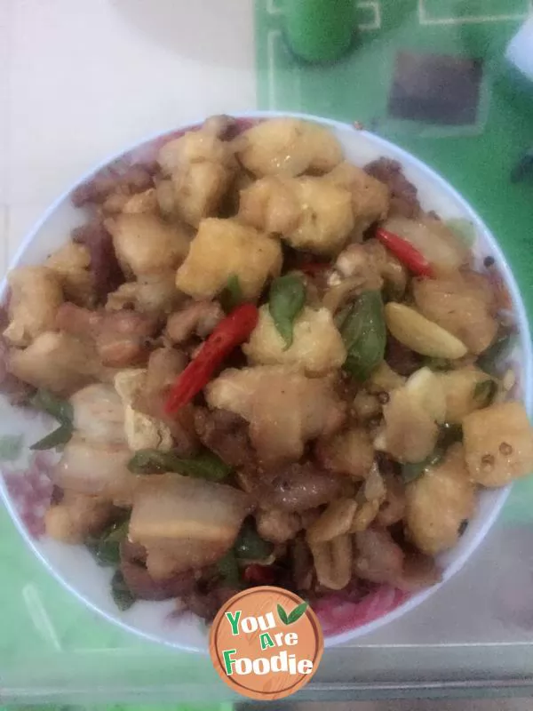 Fried pork with Tofu