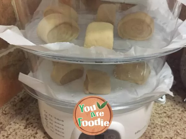 Brown sugar steamed bread
