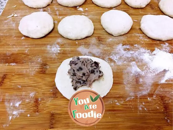 Red Bean Cheese Bread