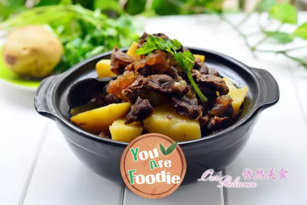Winter-dietary-supplement-----Braised-Beef-Brisket-with-potatoes