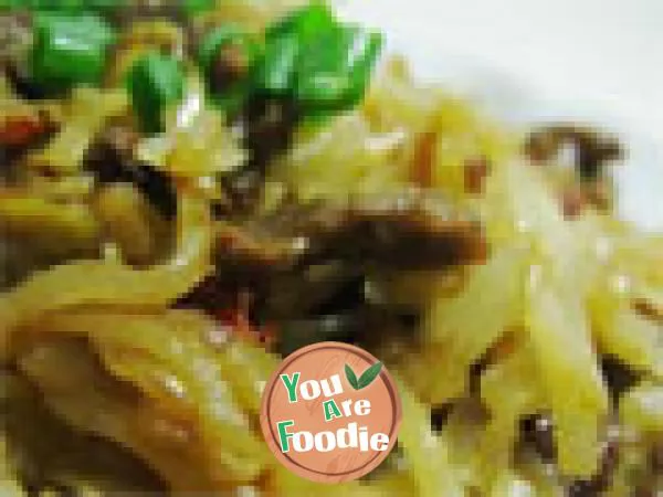 Fried shredded radish with beef