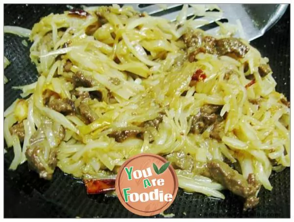 Fried shredded radish with beef