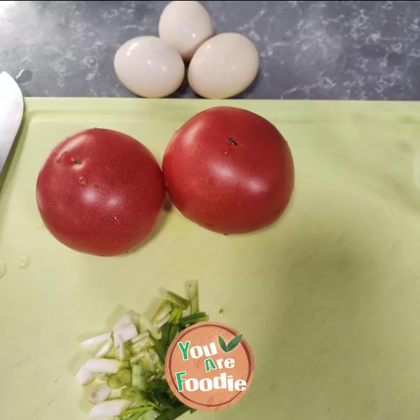 Scrambled egg with tomato