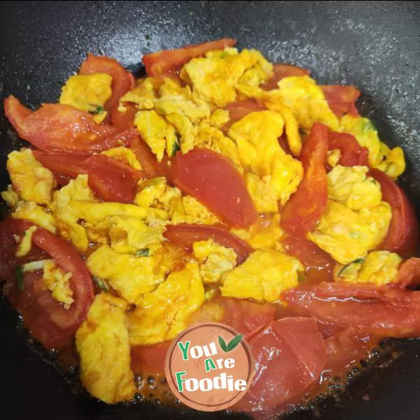 Scrambled egg with tomato
