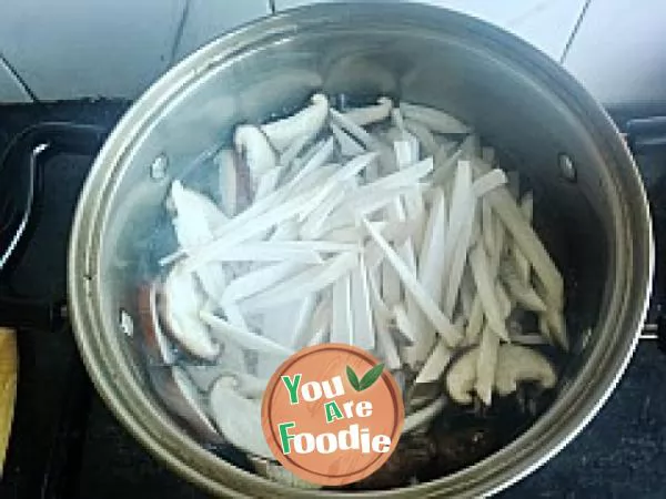 Stir fried Pleurotus eryngii with oyster sauce