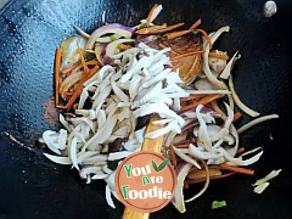 Stir fried Pleurotus eryngii with oyster sauce