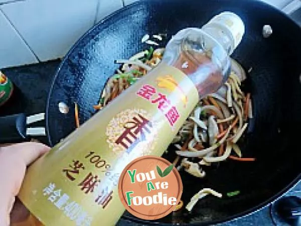 Stir fried Pleurotus eryngii with oyster sauce