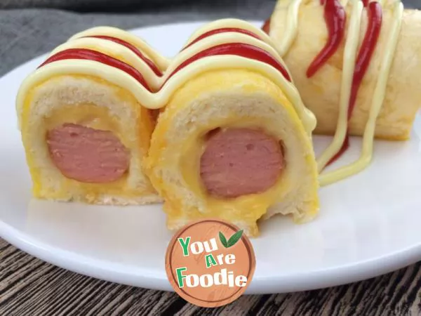 Golden toast roll, no duplicate in the morning of 365 days