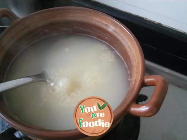 Sweet millet porridge