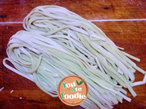 Full of love -- two color hand rolling noodles with meat sauce