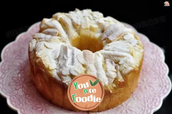 Fragrant condensed milk bread