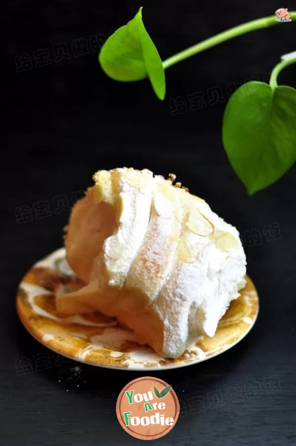 Fragrant condensed milk bread