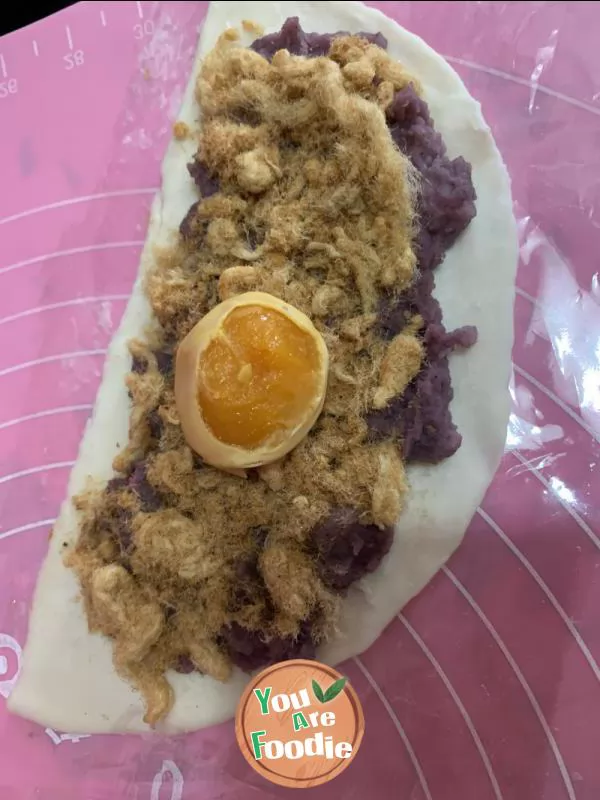 Lazy egg yolk crispy