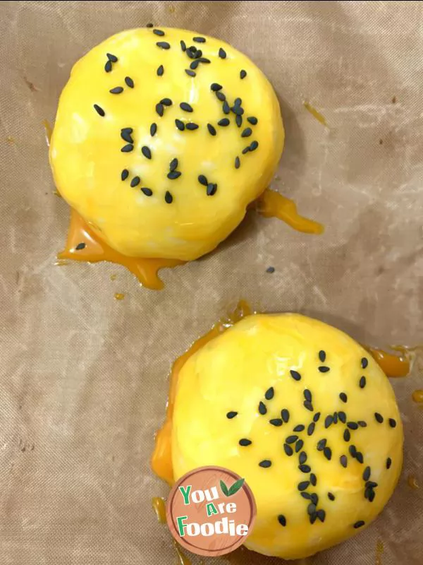 Lazy egg yolk crispy
