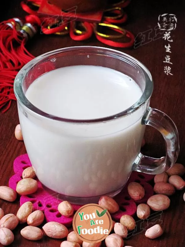Nourishing yin and Qi soybean milk --- peanut soybean milk