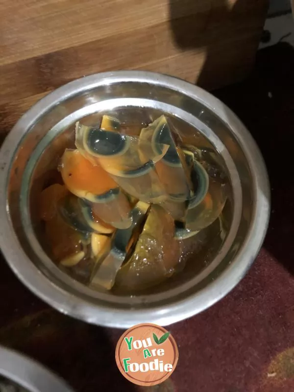 Preserved egg with green pepper