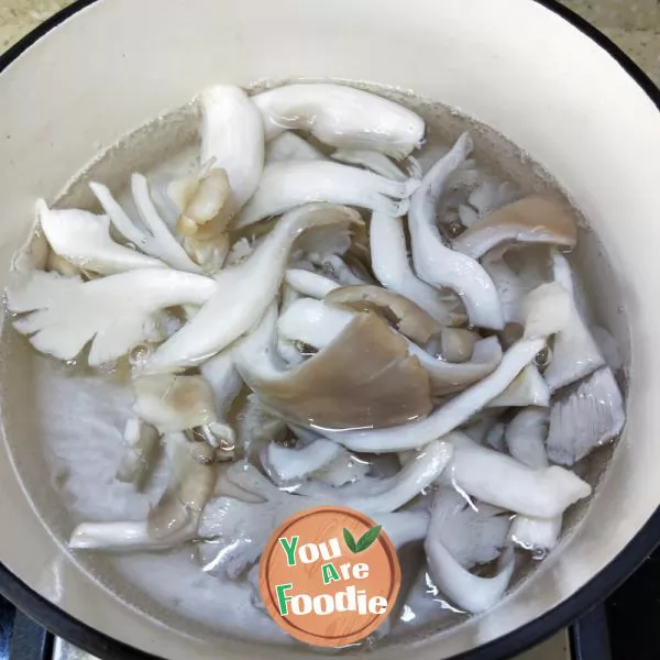 Mushroom poached egg soup