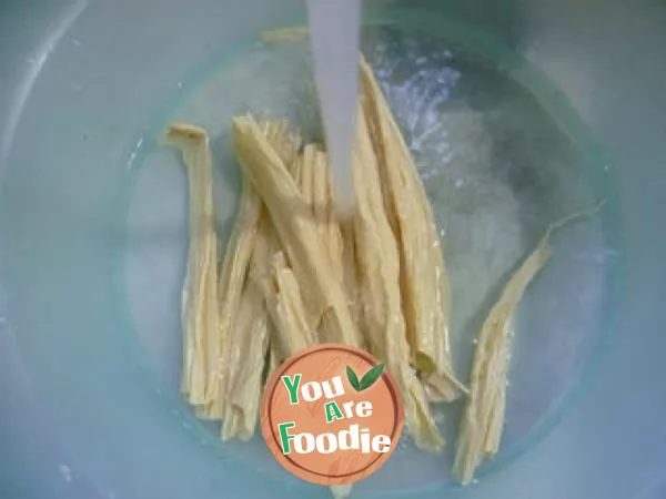 Fried beancurd with streaky pork