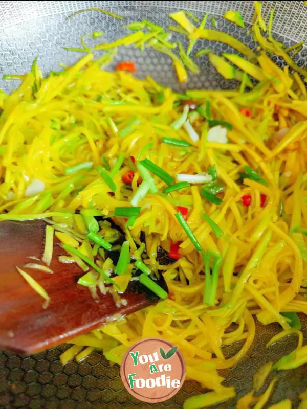 Fried shredded pumpkin