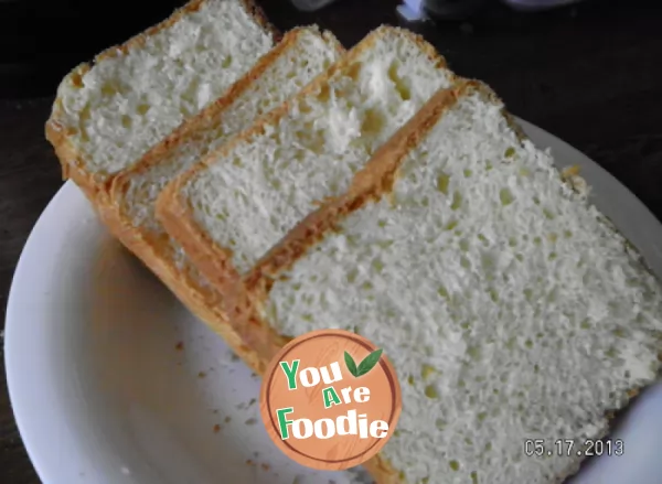 Toast bread