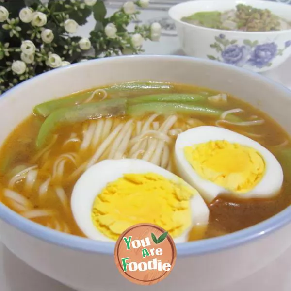 Towel-gourd-and-egg-noodles