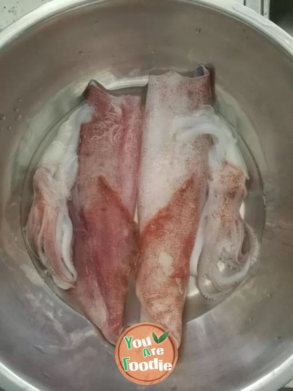 Fried squid in soy sauce