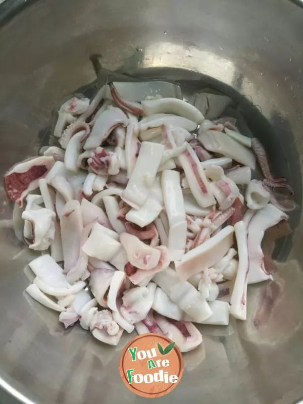 Fried squid in soy sauce