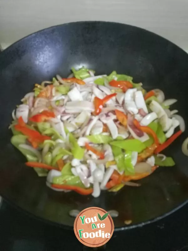 Fried squid in soy sauce