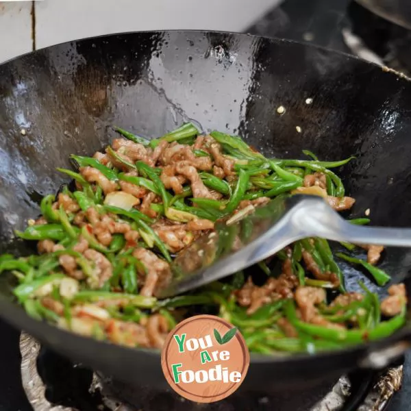 Sauteed Shredded Pork with Green Pepper