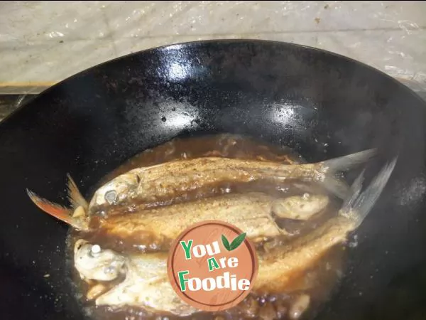 Braised pork with brown sauce