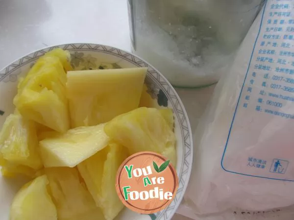 Simple homemade pineapple jam