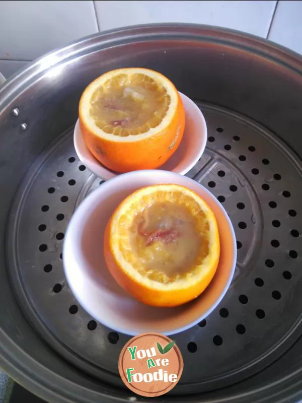 Fish stuffed with oranges