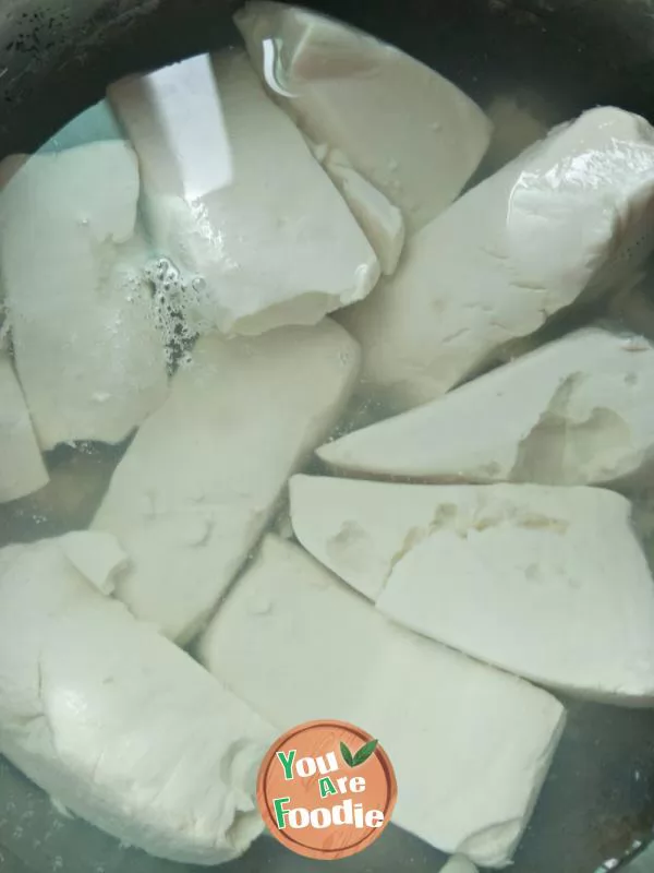 Home style bean curd soup