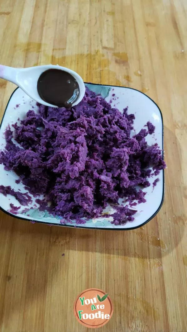 Purple Potato Cake
