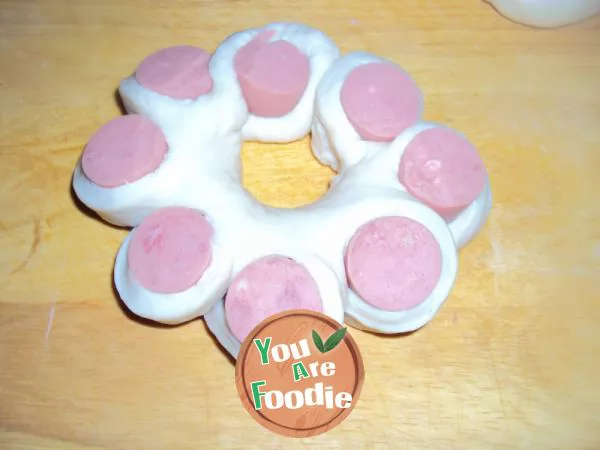 Ham Bread with petals