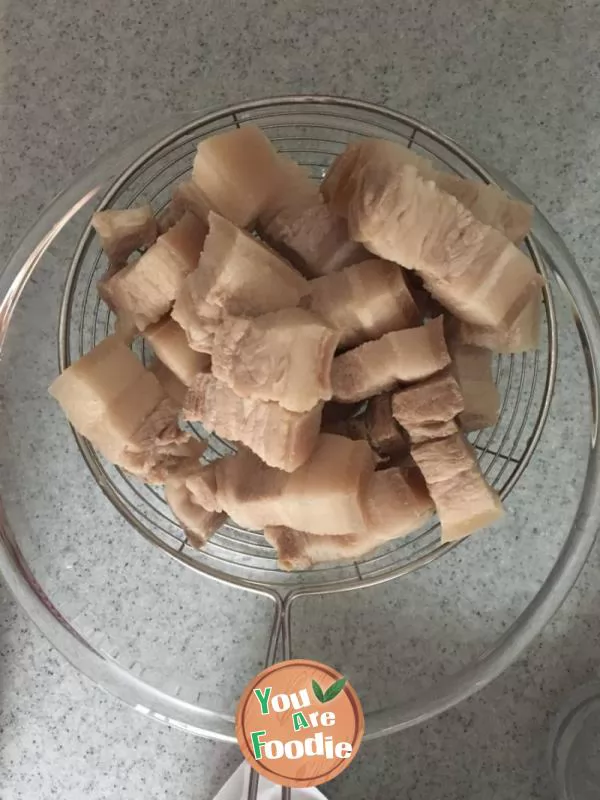 braised pork in brown sauce