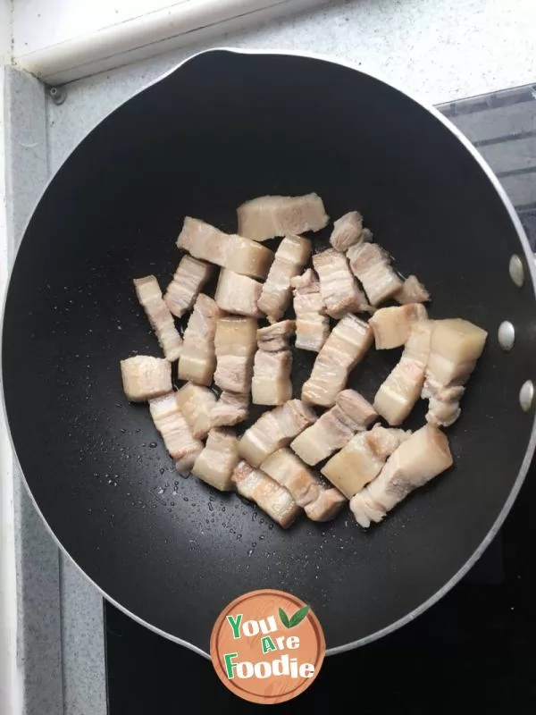 braised pork in brown sauce