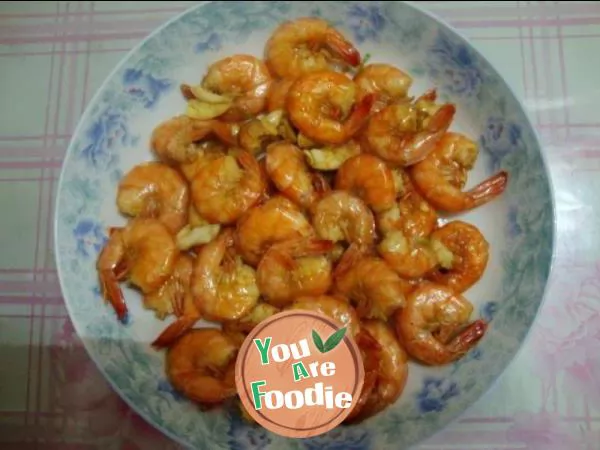 Fried shrimp with sesame oil
