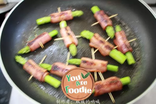 Asparagus Bacon Rolls