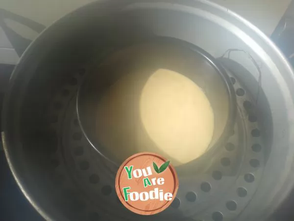Steamed cake