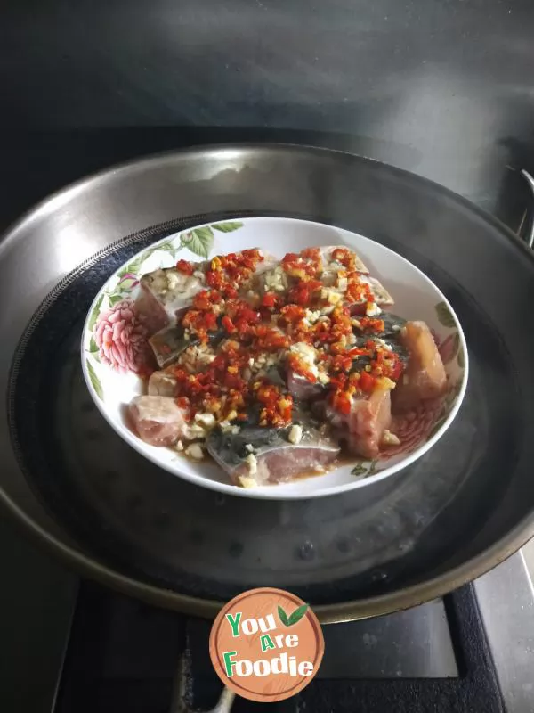 Steamed fish Brisket with chopped pepper