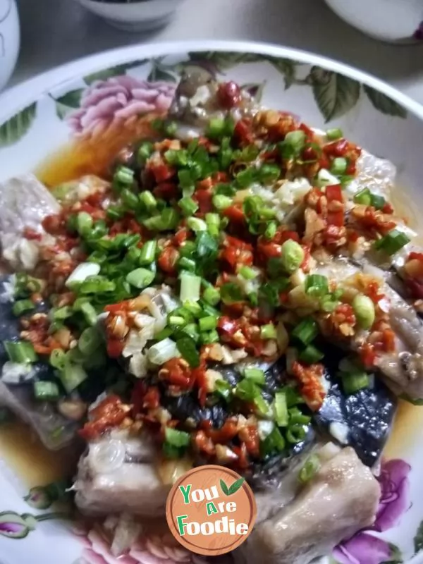 Steamed fish Brisket with chopped pepper