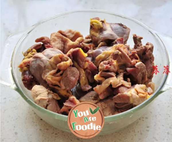 Innovative dish on the new year's table [fresh, tender and invincible fruit flavored three cup chicken]