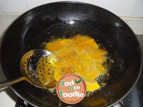 Egg-yolk pumpkin