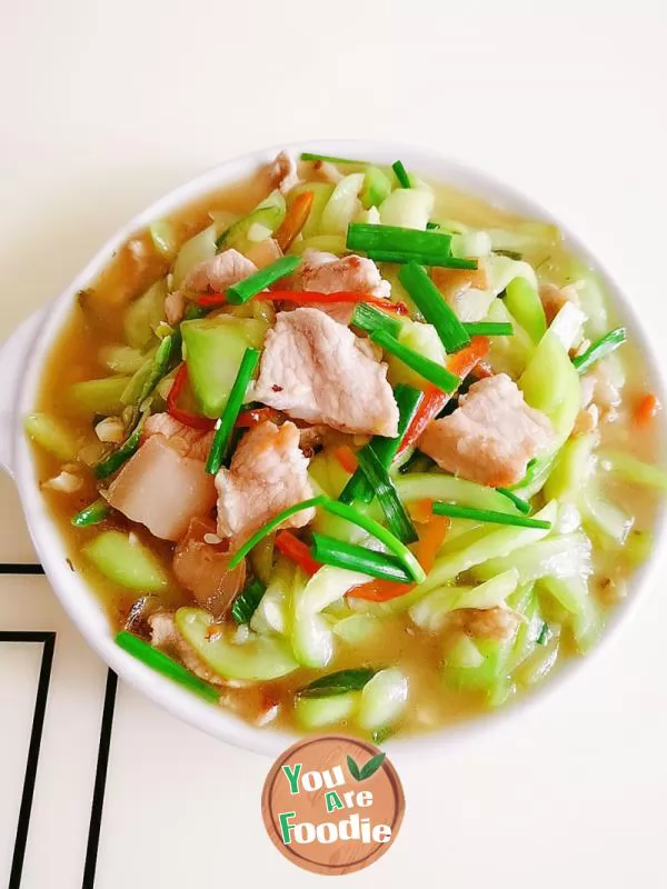 Fried towel gourd with sliced meat